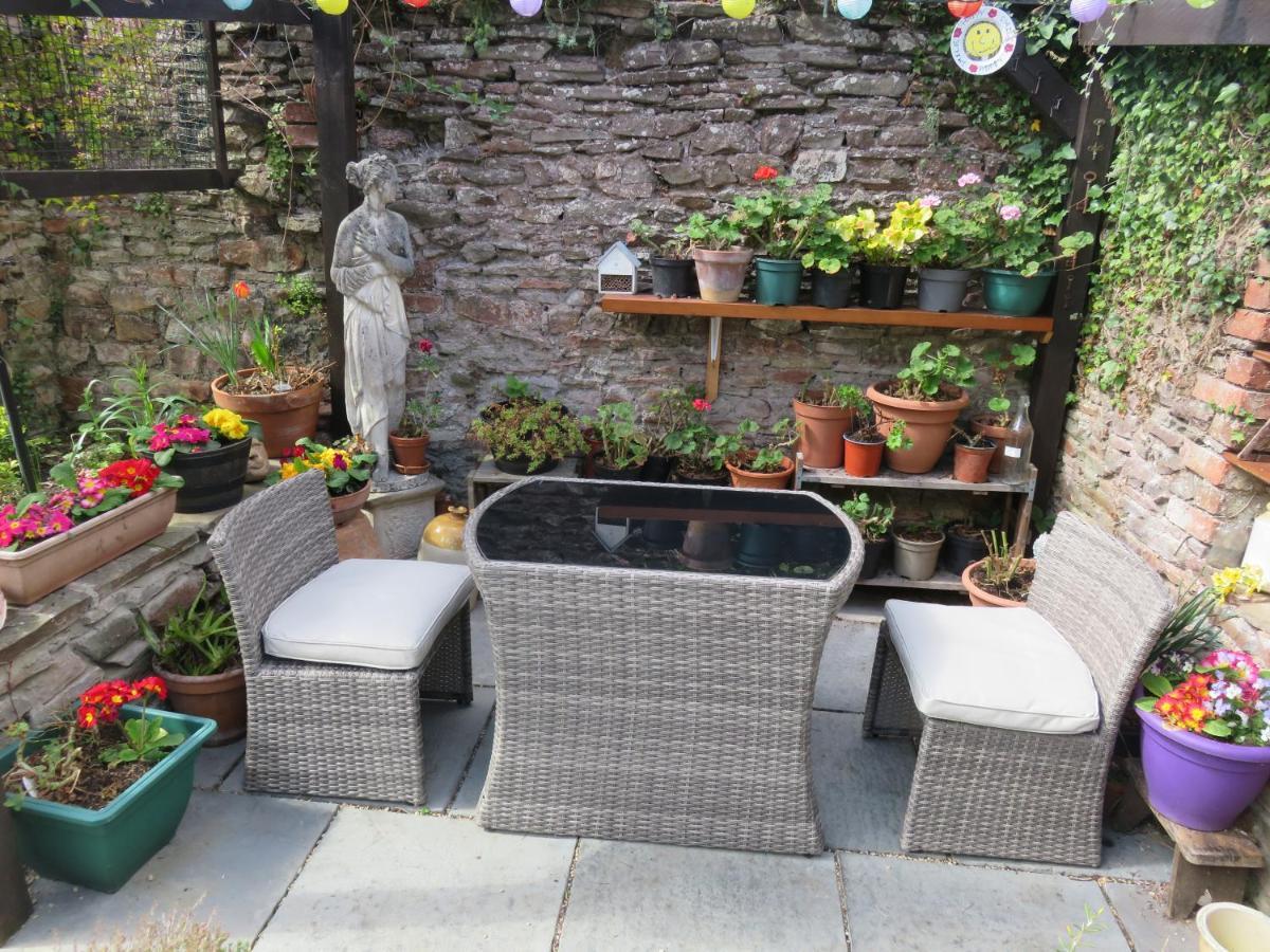 Little Orchard Apartment Pont Yates エクステリア 写真