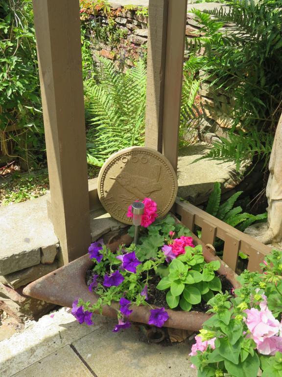 Little Orchard Apartment Pont Yates エクステリア 写真